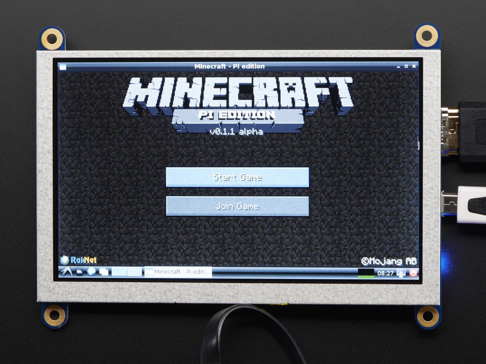 Raspberry Pi 3 con pantalla touch HDMI 5″.