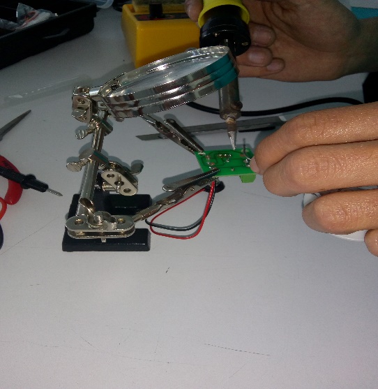 como armar una bobina de tesla 2