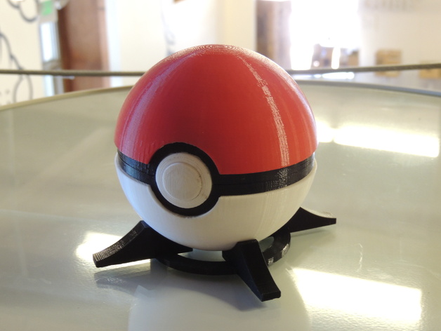 pokebola impresa en 3D